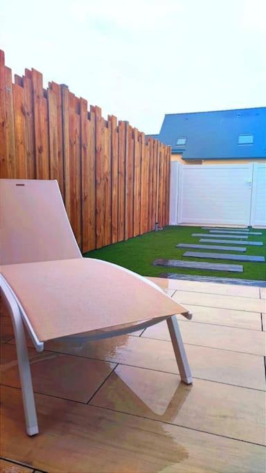 Appartement Cosy, Detente Avec Terrasse Pleurtuit Extérieur photo